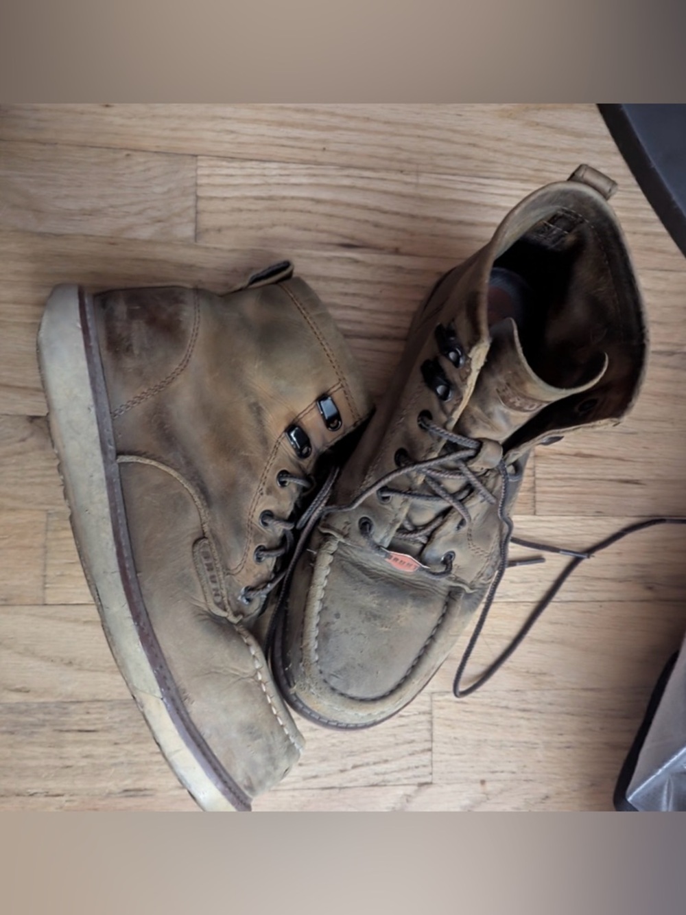 Mens brunt boots